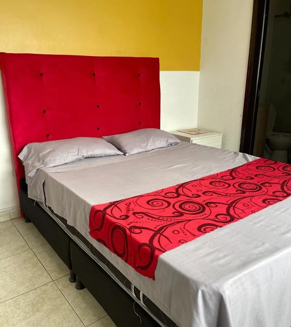 Hostel Bogota Normandia Tu Sitio בית הארחה